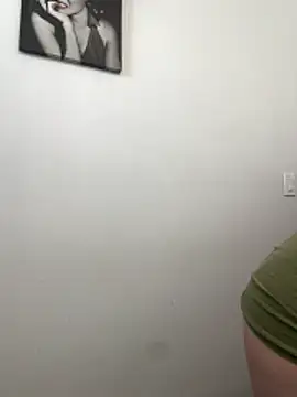 intoxicated13 online show from November 26, 2025, 3:56 pm