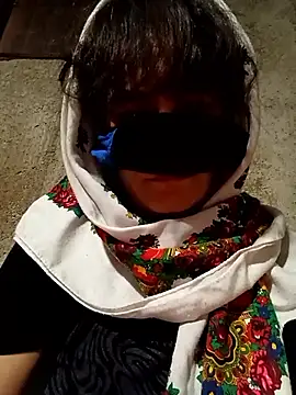 ezgi2545 online show from October 18, 2025, 6:43 pm