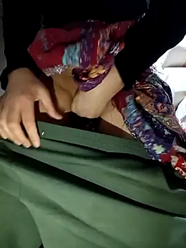 Snapshot of ezgi2545 chatting on February 16, 2026, 7:56 pm ezgi2545 online show from February 16, 2026, 7:56 pm