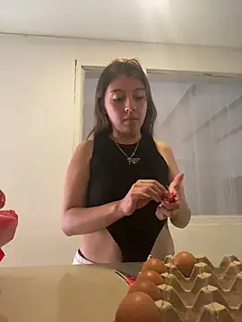 Sara-cooper2 online show from March 8, 2026, 7:39 pm