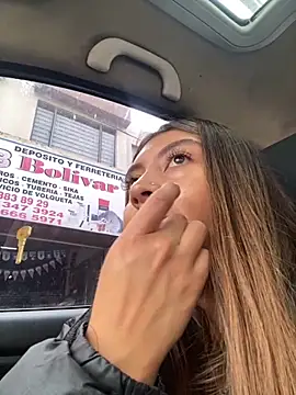 Sara-cooper2 online show from November 18, 2025, 2:20 pm