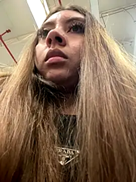 Sara-cooper2 online show from November 29, 2025, 7:25 pm