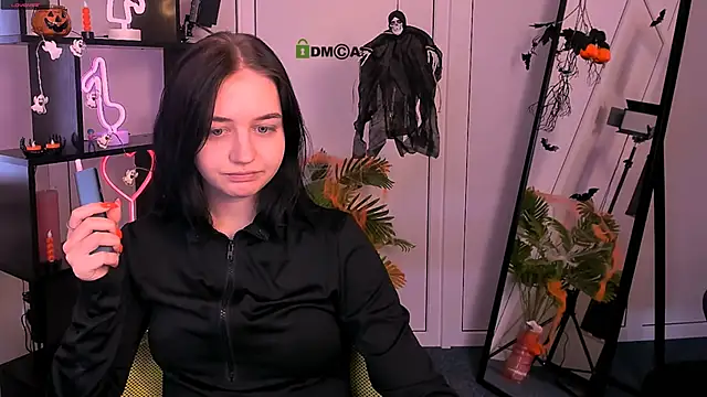 rose style online show from November 1, 2025, 9:36 am