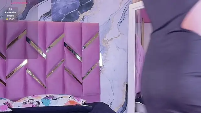 shyblacksweetiee online show from February 10, 2026, 3:38 am