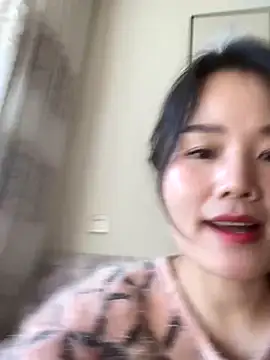 Snapshot of Mier-cn chatting on December 5, 2025, 6:45 am Mier-cn online show from December 5, 2025, 6:45 am