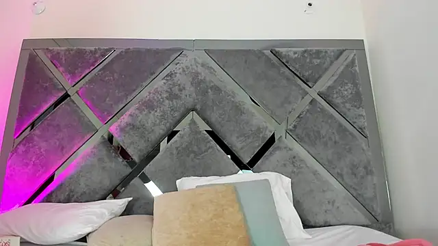 Sweet Salome1 online show from September 16, 2025, 7:09 am