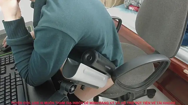 Snapshot of zaLo_o79244o625 chatting on November 20, 2025, 9:54 am zaLo o79244o625 online show from November 20, 2025, 9:54 am