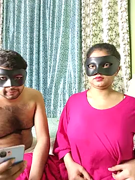 lustinglove online show from November 12, 2025, 4:55 pm