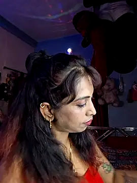 Love Beauty01 online show from July 15, 2026, 6:48 pm