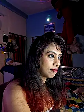 Love Beauty01 online show from June 23, 2026, 6:50 pm