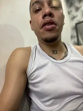 Snapshot of AlphaMasterXxx chatting on November 23, 2025, 10:47 am AlphaMasterXxx online show from November 23, 2025, 10:47 am