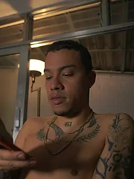 AlphaMasterXxx online show from June 12, 2026, 3:04 am