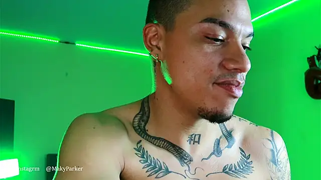 Snapshot of AlphaMasterXxx chatting on November 22, 2025, 8:51 pm AlphaMasterXxx online show from November 22, 2025, 8:51 pm