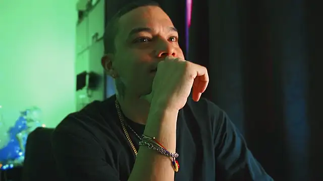 AlphaMasterXxx online show from March 17, 2026, 12:19 pm