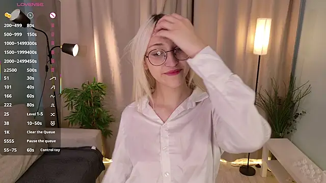 Marry sharp online show from November 18, 2025, 9:07 pm