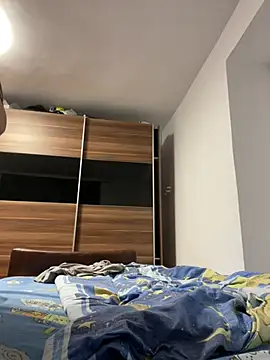 Selena y online show from February 24, 2026, 10:21 pm