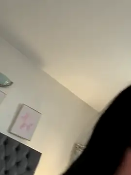 brunetteGirl274 online show from October 18, 2025, 2:52 pm