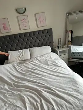 brunetteGirl274 online show from October 10, 2025, 11:22 am