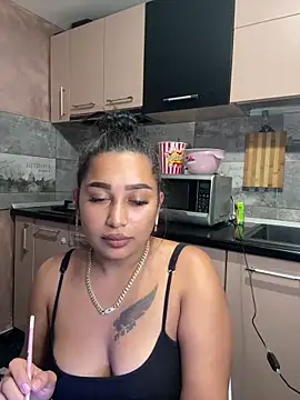 JaneetDeea online show from October 6, 2025, 10:21 pm