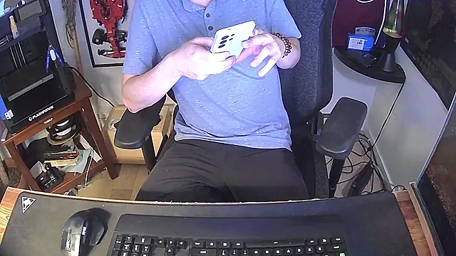 Snapshot of k_dick chatting on November 19, 2025, 12:43 am k dick online show from November 19, 2025, 12:43 am