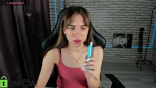 lasly moon online show from December 18, 2025, 12:38 am