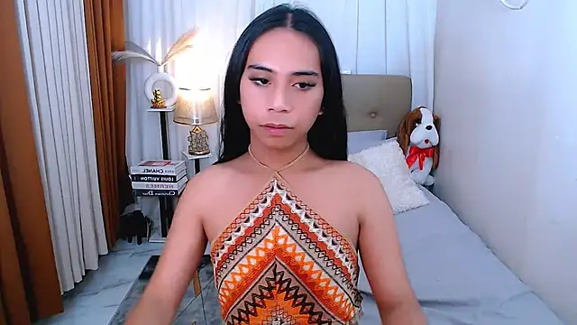 scarlet smith7 online show from February 25, 2026, 1:00 pm