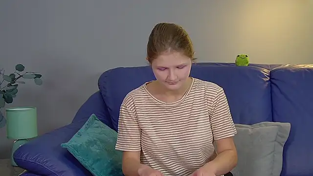 JaneRosen online show from September 14, 2025, 6:25 am