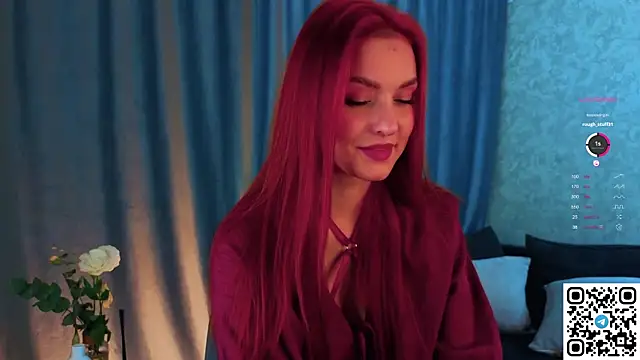 GildedKitten online show from October 26, 2025, 7:25 pm