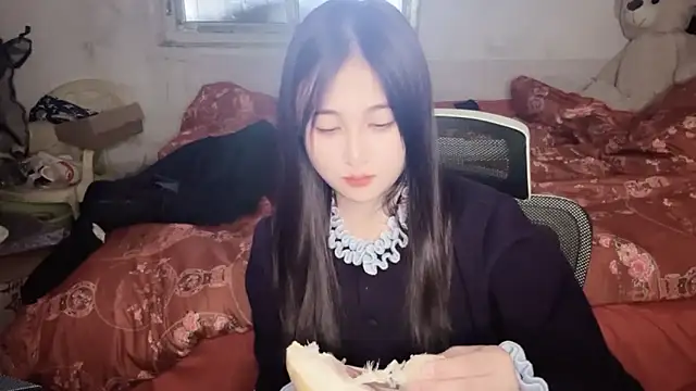 xxz98 online show from November 8, 2025, 4:16 am