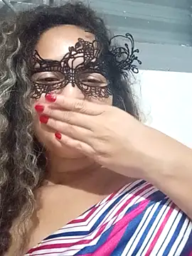 Snapshot of RaphinhaSanches chatting on February 9, 2026, 8:07 pm RaphinhaSanches online show from February 9, 2026, 8:07 pm