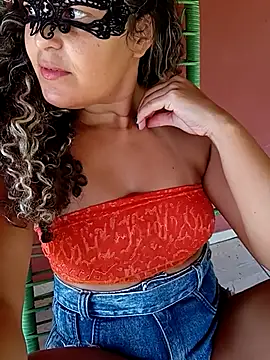 RaphinhaSanches online show from November 28, 2025, 10:37 am