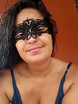 Snapshot of RaphinhaSanches chatting on March 31, 2026, 1:57 pm RaphinhaSanches online show from March 31, 2026, 1:57 pm