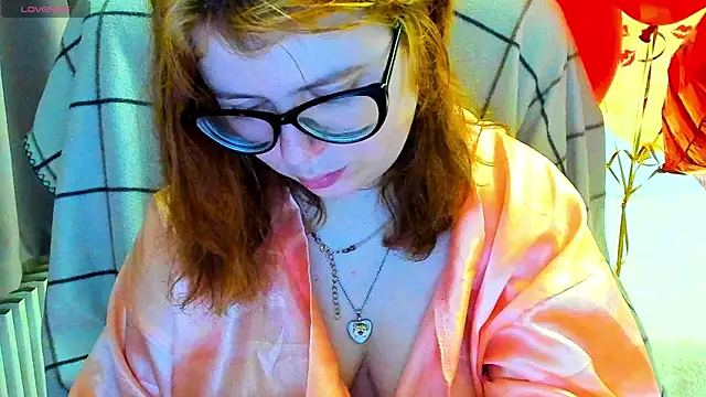 MilisaSweet777 online show from February 13, 2026, 8:42 pm