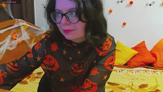 MilisaSweet777 online show from October 31, 2025, 8:16 pm