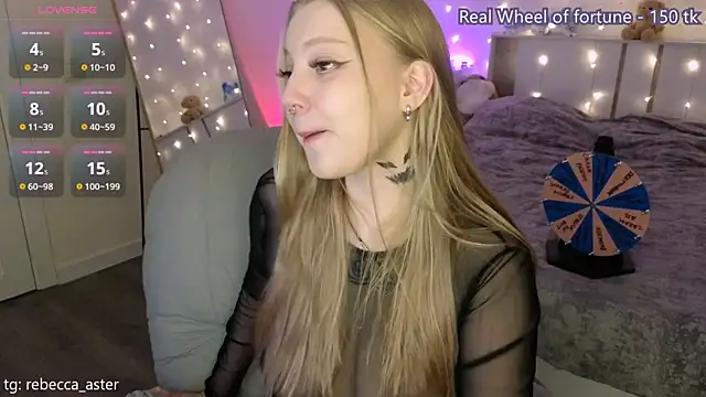 Snapshot of RebeccaAster chatting on March 4, 2026, 5:10 pm RebeccaAster online show from March 4, 2026, 5:10 pm