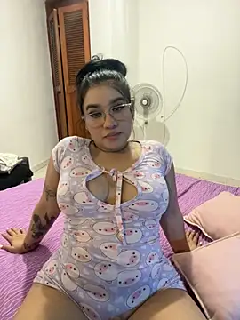 Aliciawhitee online show from November 7, 2025, 1:10 am