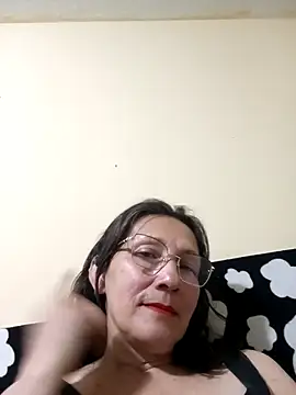 Oriana Jhonson online show from January 12, 2026, 3:19 pm