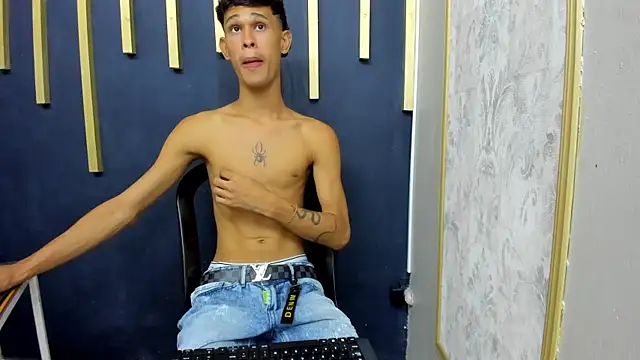 Snapshot of Just_D4v7 chatting on September 16, 2025, 7:04 pm Just D4v7 online show from September 16, 2025, 7:04 pm