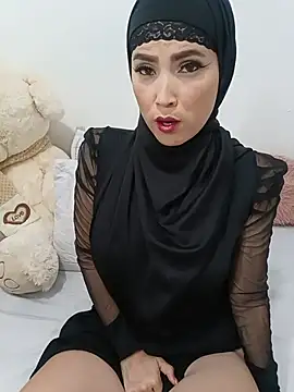 jamila zair online show from May 15, 2026, 2:15 pm