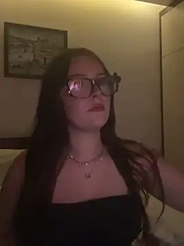 Snapshot of cherryrosealiee chatting on February 20, 2026, 12:18 pm cherryrosealiee online show from February 20, 2026, 12:18 pm