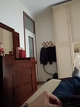 Empi19cm online show from April 2, 2026, 4:57 pm