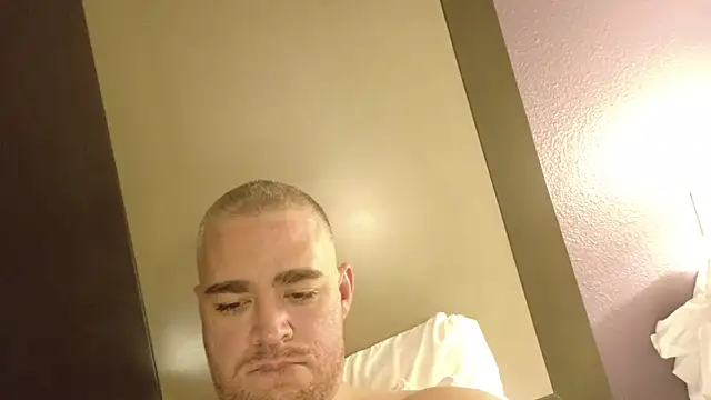 Snapshot of Dallasbest214 chatting on October 31, 2025, 7:38 am Dallasbest214 online show from October 31, 2025, 7:38 am