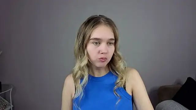 Vel1ka online show from November 17, 2025, 12:42 pm