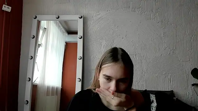 Vel1ka online show from October 12, 2025, 4:25 am