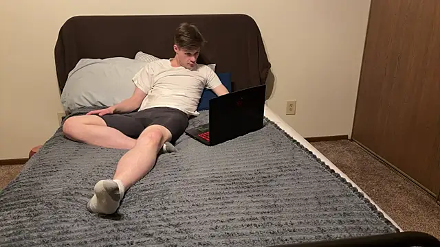 BigIncognitoXXX online show from February 11, 2026, 12:49 pm