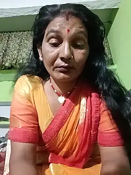 Snapshot of ZIVAA chatting on June 6, 2026, 8:03 pm ZIVAA online show from June 6, 2026, 8:03 pm