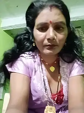 Snapshot of ZIVAA chatting on June 22, 2026, 4:48 pm ZIVAA online show from June 22, 2026, 4:48 pm