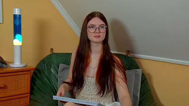 MelissaMays online show from October 14, 2025, 6:30 pm