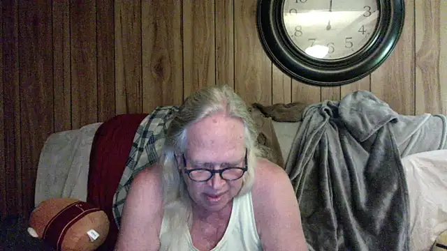 OldLadySara online show from July 13, 2026, 12:54 am