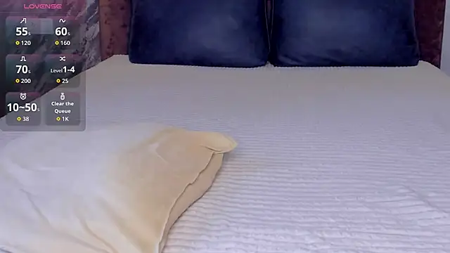 Snapshot of amelialotus chatting on February 10, 2026, 10:36 am amelialotus online show from February 10, 2026, 10:36 am